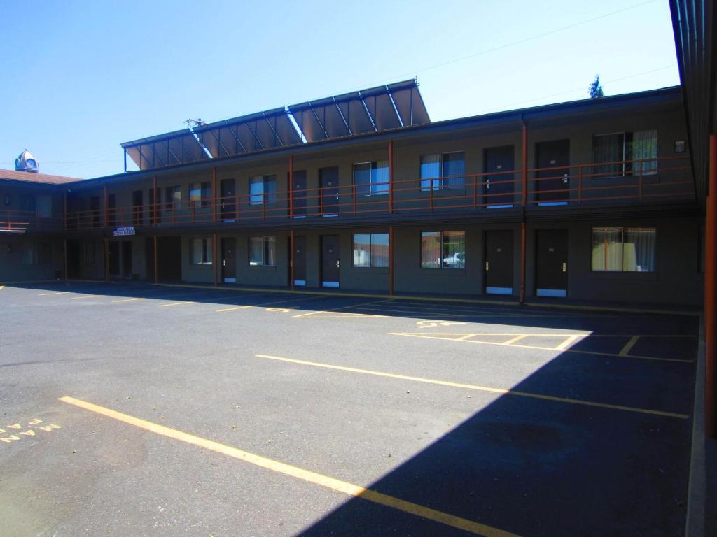 Travelodge By Wyndham The Dalles Exterior foto